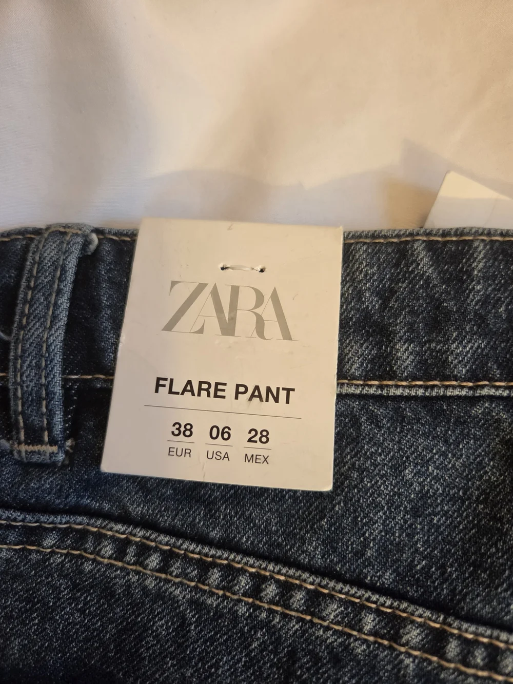 ZARA High-Rise Dark Blue Wide-Leg Women's Jeans